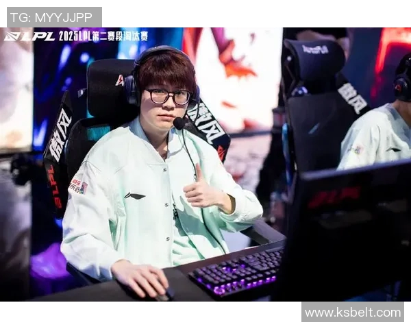 电竞新闻深入分析IG战队边路渗透打法的战术特点与应用策略